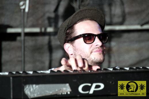 Buster Shuffle (UK) 12. Riverside Stomp - Reduit, Mainz-Kastel 09. Juli 2016 (11).JPG